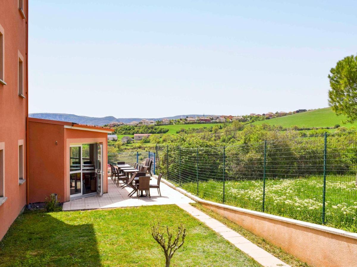 Ibis Budget Millau Viaduc Exterior photo