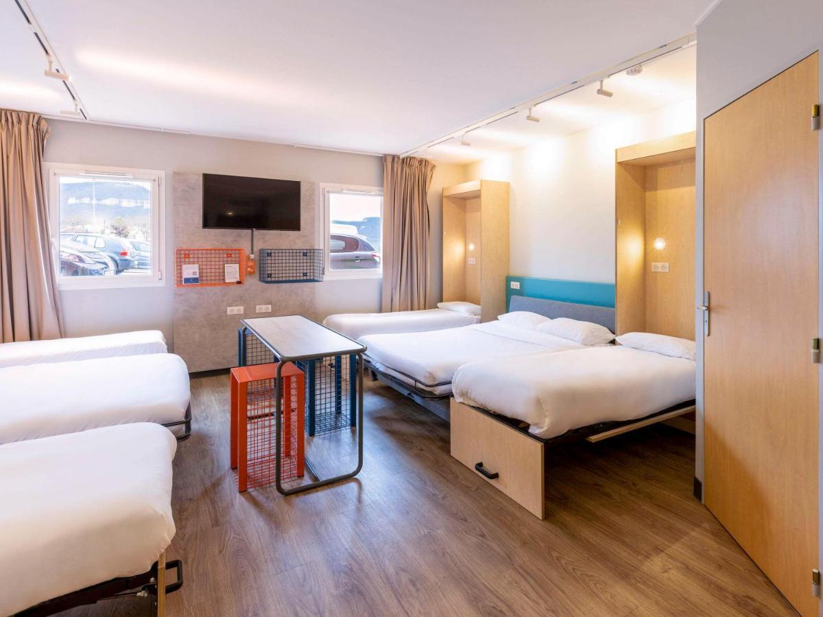 Ibis Budget Millau Viaduc Exterior photo